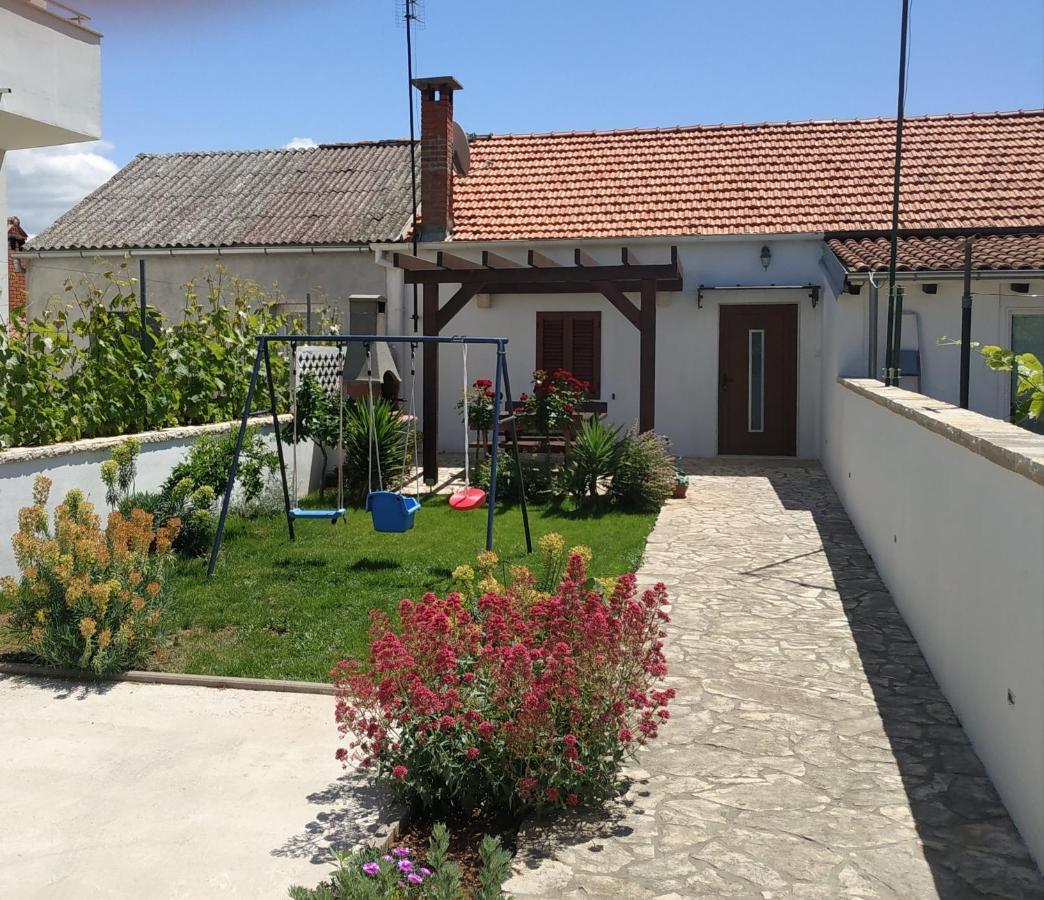Holiday Home Arbanase Zadar Buitenkant foto